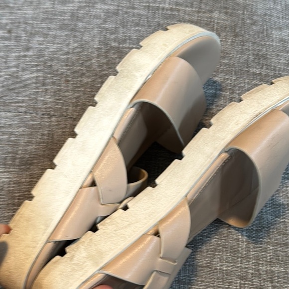 Aldo Cream Sandals with Soft Straps and Platform Sole - Picture 7 of 8